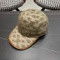 LV classic baseball cap, a versatile item that looks great no matter how you pair it (93)