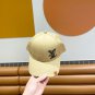 LV classic baseball cap, a versatile item that looks great no matter how you pair it (97)