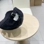 LV classic baseball cap, a versatile item that looks great no matter how you pair it (100)