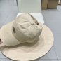LV classic baseball cap, a versatile item that looks great no matter how you pair it (102)