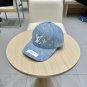 LV classic baseball cap, a versatile item that looks great no matter how you pair it (110)