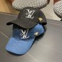 LV classic baseball cap, a versatile item that looks great no matter how you pair it (113)
