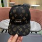 LV classic baseball cap, a versatile item that looks great no matter how you pair it (116)