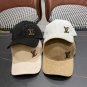 LV classic baseball cap, a versatile item that looks great no matter how you pair it (133)