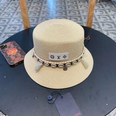 LV's 2025 new resort-style straw hat, a must-have for travel, super easy to match (13)