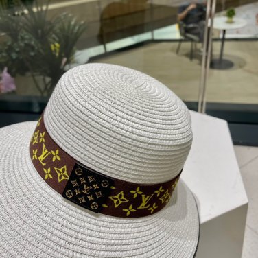 LV's 2025 new resort-style straw hat, a must-have for travel, super easy to match (27)