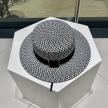 LV's 2025 new resort-style straw hat, a must-have for travel, super easy to match (42)