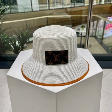 LV's 2025 new resort-style straw hat, a must-have for travel, super easy to match (47)