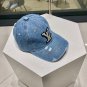 LV classic baseball cap, a versatile item that looks great no matter how you pair it (141)