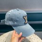 LV classic baseball cap, a versatile item that looks great no matter how you pair it (146)