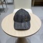 LV classic baseball cap, a versatile item that looks great no matter how you pair it (151)