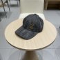 LV classic baseball cap, a versatile item that looks great no matter how you pair it (151)