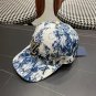 LV classic baseball cap, a versatile item that looks great no matter how you pair it (158)
