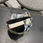 LV classic baseball cap, a versatile item that looks great no matter how you pair it (159)