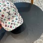 LV classic baseball cap, a versatile item that looks great no matter how you pair it (162)