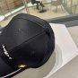LV classic baseball cap, a versatile item that looks great no matter how you pair it (175)