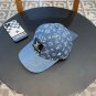 LV classic baseball cap, a versatile item that looks great no matter how you pair it (179)