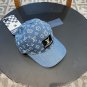 LV classic baseball cap, a versatile item that looks great no matter how you pair it (179)