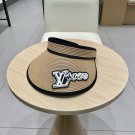 LV classic baseball cap, a versatile item that looks great no matter how you pair it (185)
