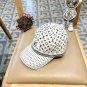 LV classic baseball cap, a versatile item that looks great no matter how you pair it (190)