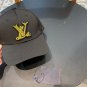 LV classic baseball cap, a versatile item that looks great no matter how you pair it (193)