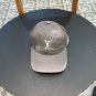 LV classic baseball cap, a versatile item that looks great no matter how you pair it (194)