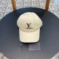 LV classic baseball cap, a versatile item that looks great no matter how you pair it (196)