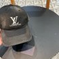 LV classic baseball cap, a versatile item that looks great no matter how you pair it (198)