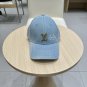 LV classic baseball cap, a versatile item that looks great no matter how you pair it (200)
