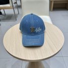 LV classic baseball cap, a versatile item that looks great no matter how you pair it (202)