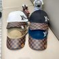 LV classic baseball cap, a versatile item that looks great no matter how you pair it (211)