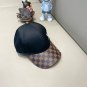 LV classic baseball cap, a versatile item that looks great no matter how you pair it (212)