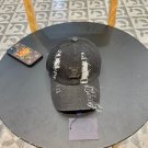 LV classic baseball cap, a versatile item that looks great no matter how you pair it (213)