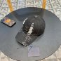 LV classic baseball cap, a versatile item that looks great no matter how you pair it (213)