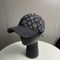 LV classic baseball cap, a versatile item that looks great no matter how you pair it (231)