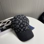 LV classic baseball cap, a versatile item that looks great no matter how you pair it (231)