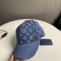 LV classic baseball cap, a versatile item that looks great no matter how you pair it (232)
