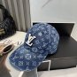 LV classic baseball cap, a versatile item that looks great no matter how you pair it (234)