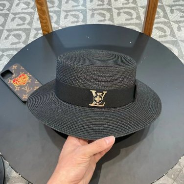 LV's 2025 new resort-style straw hat, a must-have for travel, super easy to match (5)