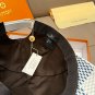 New LV original single baseball cap, big V silk-screened