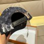 The new original single baseball cap of LV, with silk-screened letters (2)