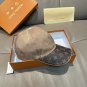 The new original single baseball cap of LV(LV), with embossed patterns