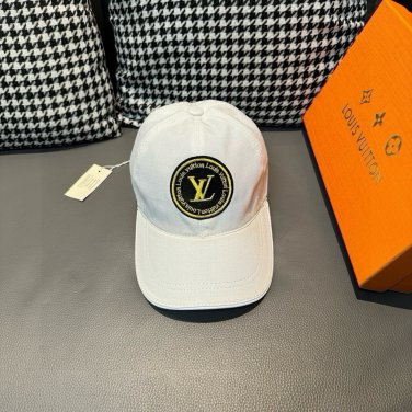 The new original single baseball cap of LV(LV), with embossed jacquard patchwork (9)