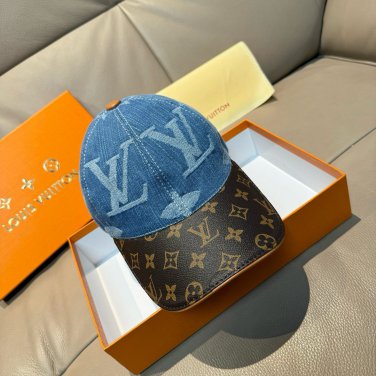 The new original single baseball cap of LV(LV), with embossed jacquard patchwork (3)