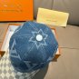 The new original single baseball cap of LV(LV), with embossed jacquard patchwork (2)