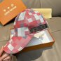 The new LV original single baseball cap with print, made of top-grain cowhide (49)