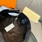 The new LV original single baseball cap with print, made of top-grain cowhide (37)