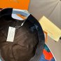 The new LV original single baseball cap with print, made of top-grain cowhide (36)