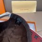The new LV original single baseball cap with print, made of top-grain cowhide (33)