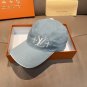 The new LV original single baseball cap with print, made of top-grain cowhide (28)